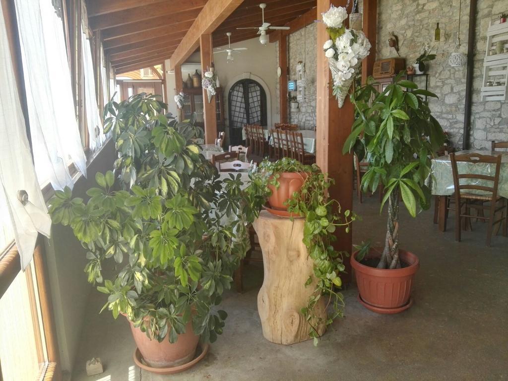 Willa Agriturismo La Vecchia Cascina Di Paolo & Belinda Pietrelcina Zewnętrze zdjęcie