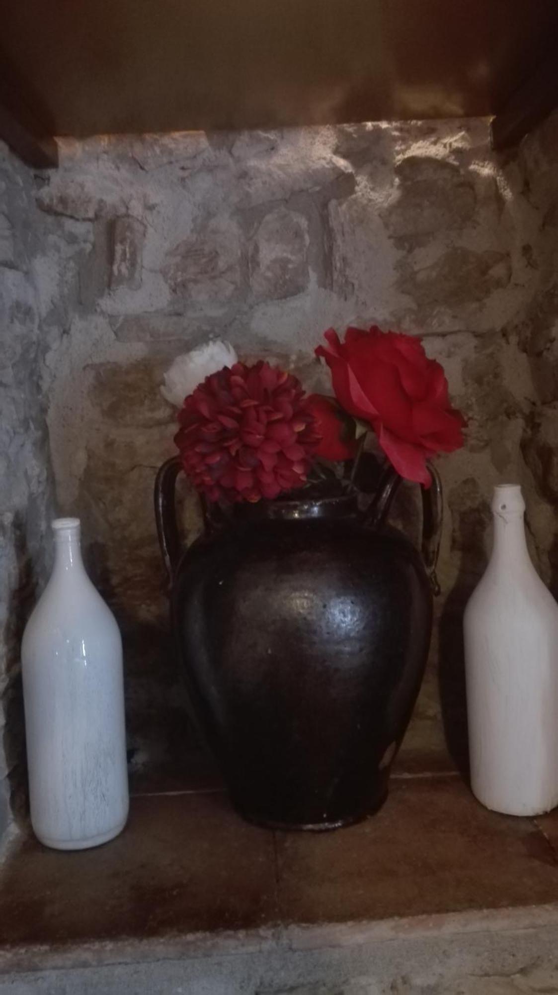 Willa Agriturismo La Vecchia Cascina Di Paolo & Belinda Pietrelcina Zewnętrze zdjęcie